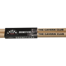 Lade das Bild in den Galerie-Viewer, The Cavern Club Drumsticks
