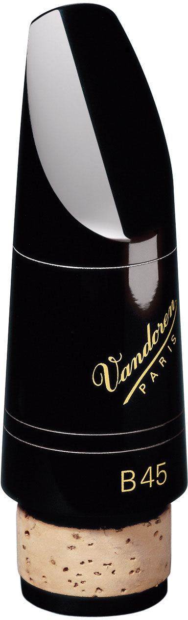 Vandoren B45 (CM308) - The universal mouthpiece. Intermediate tip opening & medium-long facing